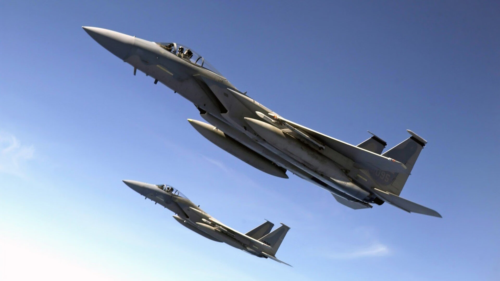 爱游戏手机版-旗帜绘画运动会：艺术与运动的交汇，校运会旗帜设计