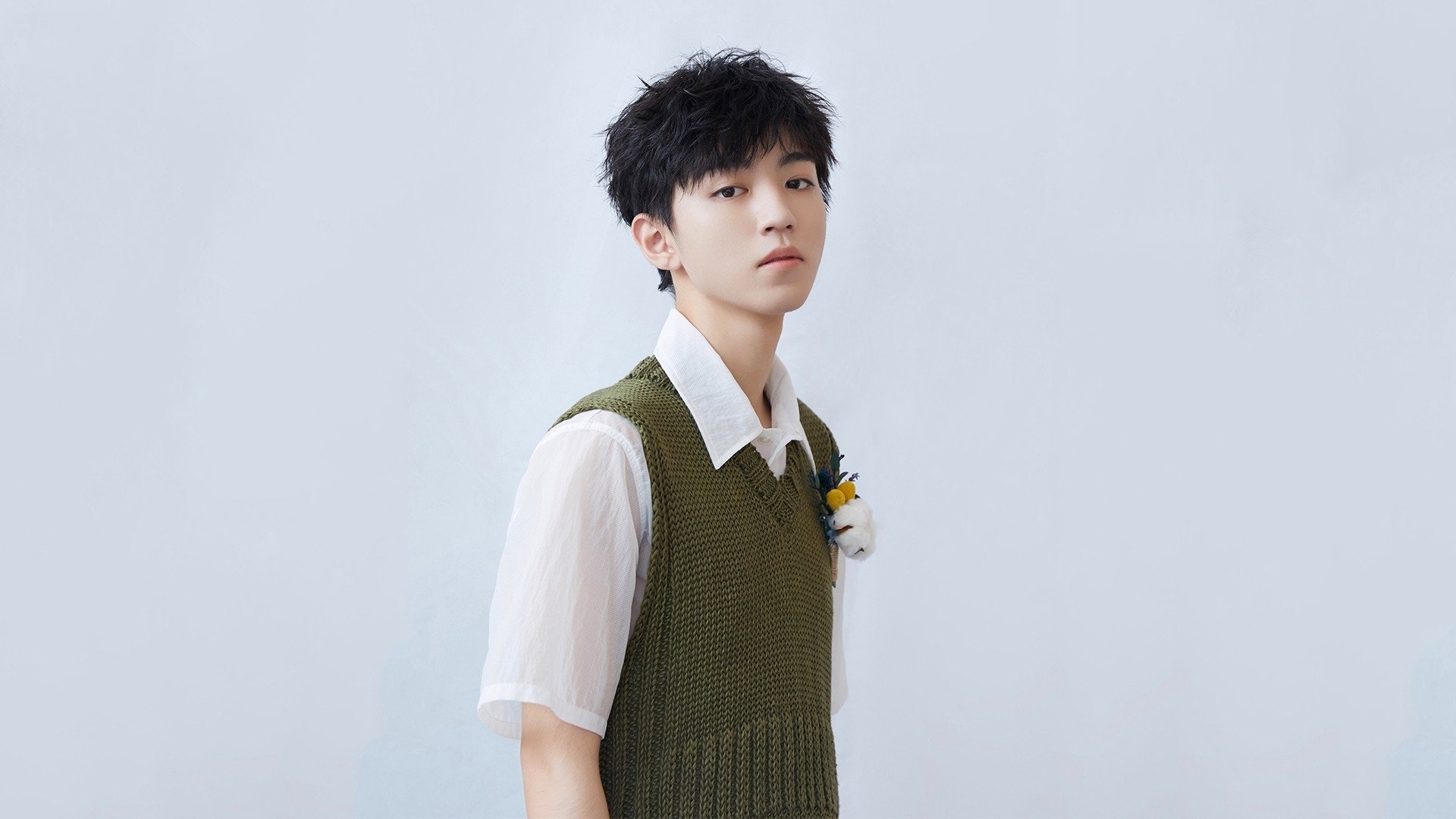 西甲争冠形势激烈，皇马紧追巴萨，西甲皇马对巴萨比赛直播