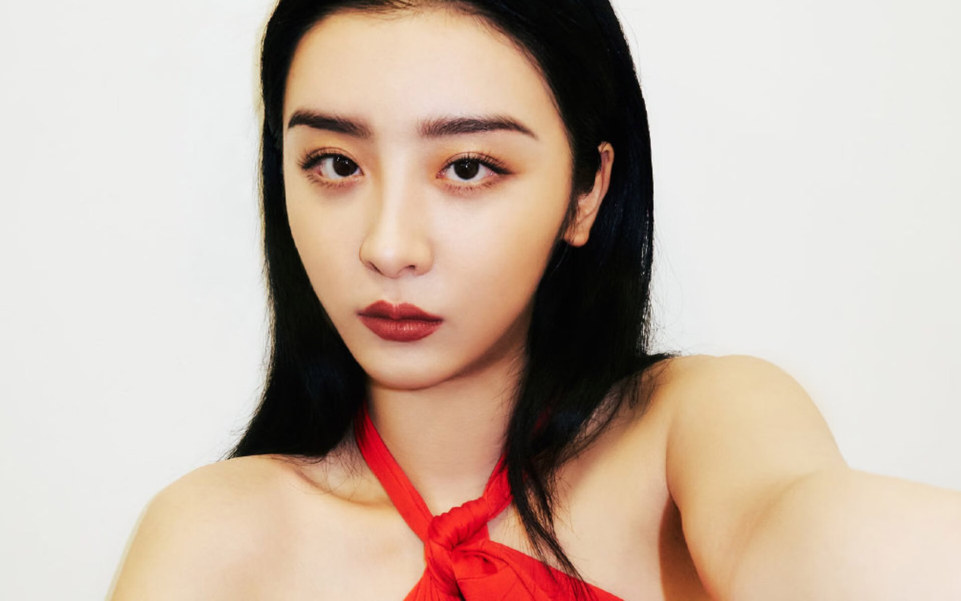 爱游戏中国-公牛大胜勇士，系列赛焦点战中德罗赞创下生涯新高，公牛有没有退役罗德曼球衣