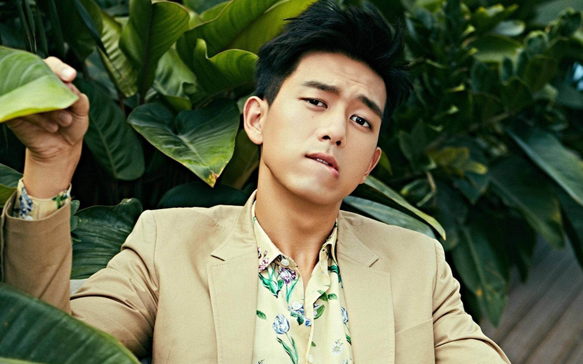 前场断球带来致命反击机会,前场暂停后在哪发球