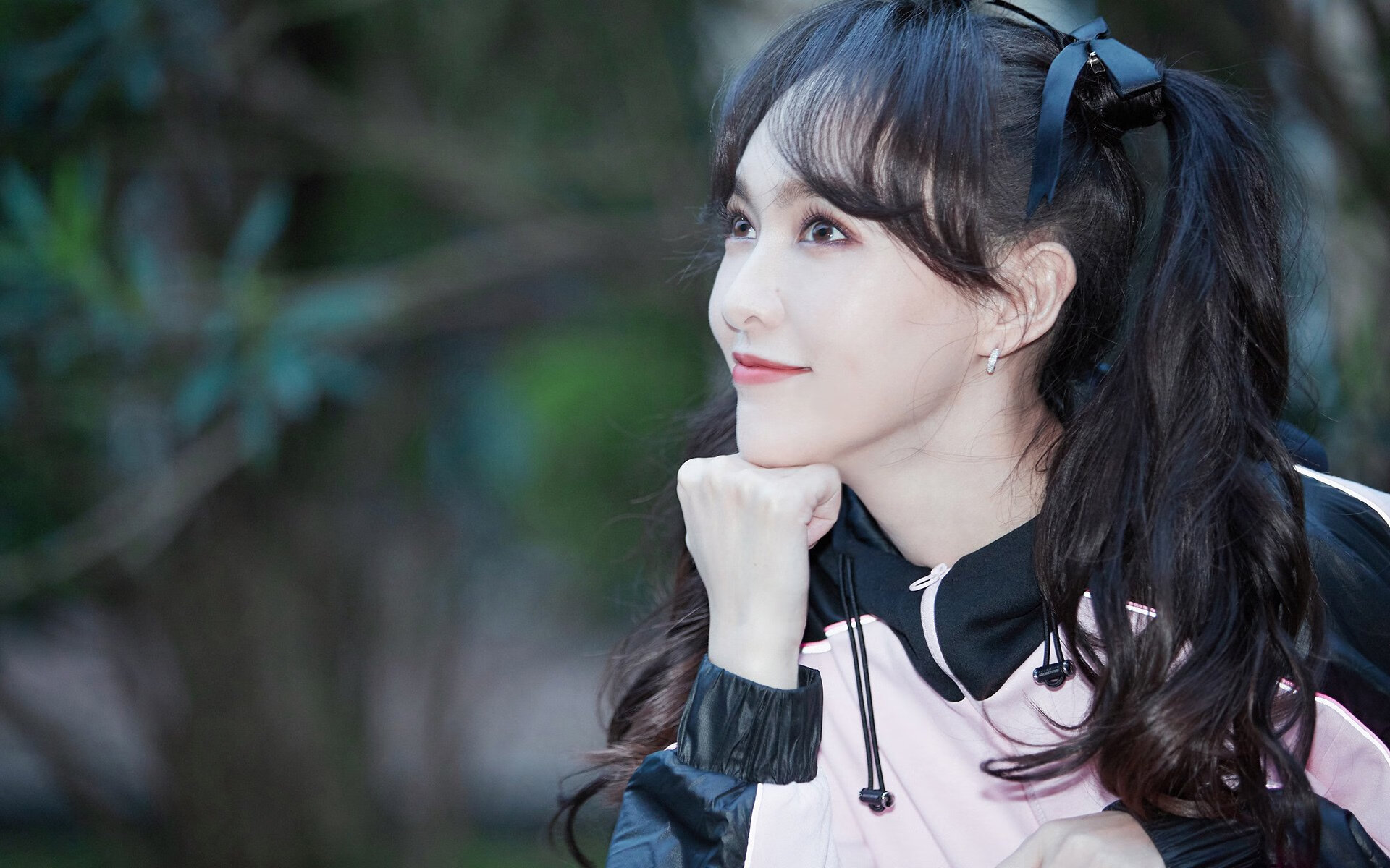 国际热身赛国足战败 球员状态起伏受质疑,国足热身赛安排